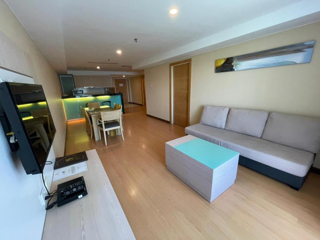 Jinhold Apartment Hotel Bintulu Esterno foto